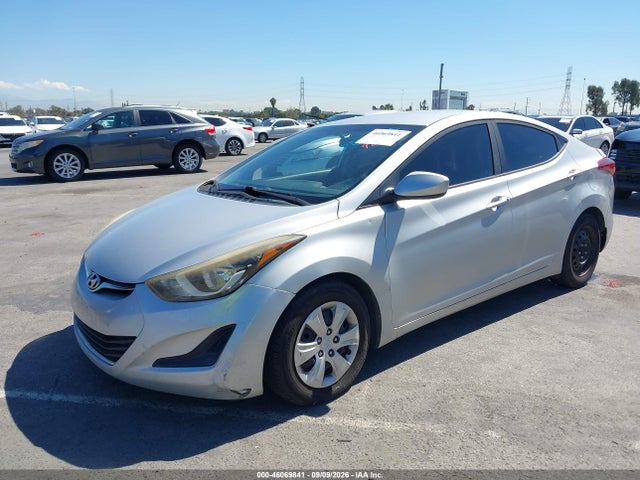 Hyundai ELANTRA SE 2016 5NPDH4AE0GH730239 Image 2