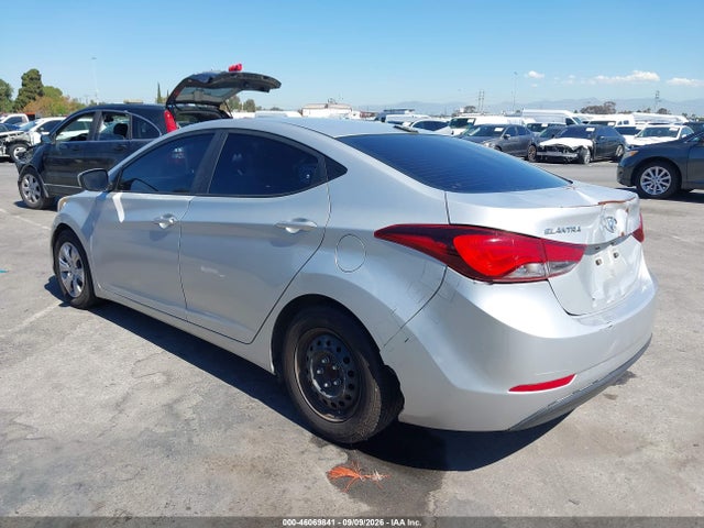 Hyundai ELANTRA SE 2016 5NPDH4AE0GH730239 Image 3