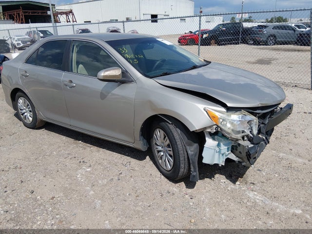 Продаж на аукціоні авто 2014 Toyota Camry Le, vin: 4T4BF1FK1ER337476, номер лоту: 46069845