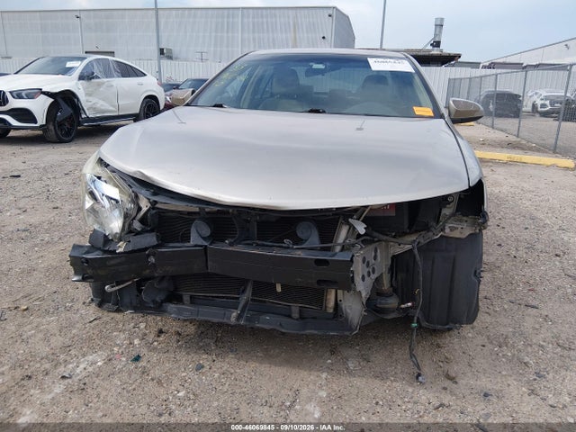 Продаж на аукціоні авто 2014 Toyota Camry Le, vin: 4T4BF1FK1ER337476, номер лоту: 46069845