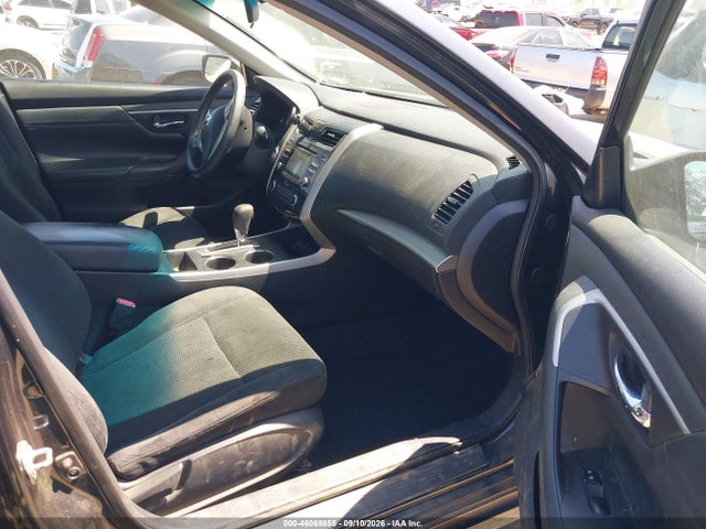 2015 Nissan Altima 2.5/2.5 S/2.5 Sl/2.5 Sv მანქანა იყიდება აუქციონზე, vin: 1N4AL3AP5FN883412, აუქციონის ნომერი: 46069855
