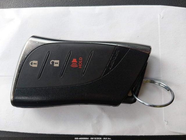46069864 :رقم المزاد ، JTHX9JBH3M2050378 vin ، 2021 Lexus Ux 250h مزاد بيع