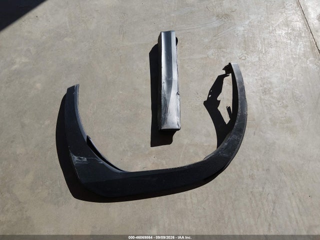 46069864 :رقم المزاد ، JTHX9JBH3M2050378 vin ، 2021 Lexus Ux 250h مزاد بيع