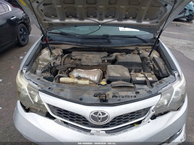 46069894 :رقم المزاد ، 4T1BF1FK5CU099476 vin ، 2012 Toyota Camry Se مزاد بيع
