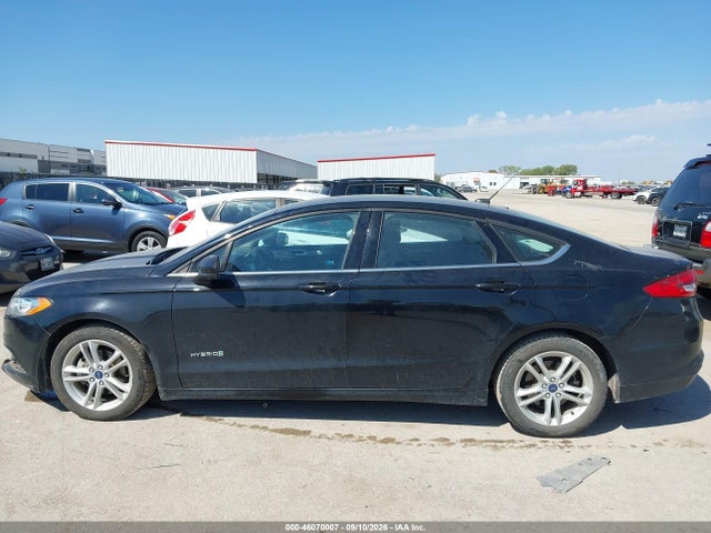 46070007 :رقم المزاد ، 3FA6P0LU8JR176533 vin ، 2018 Ford Fusion Hybrid Se مزاد بيع