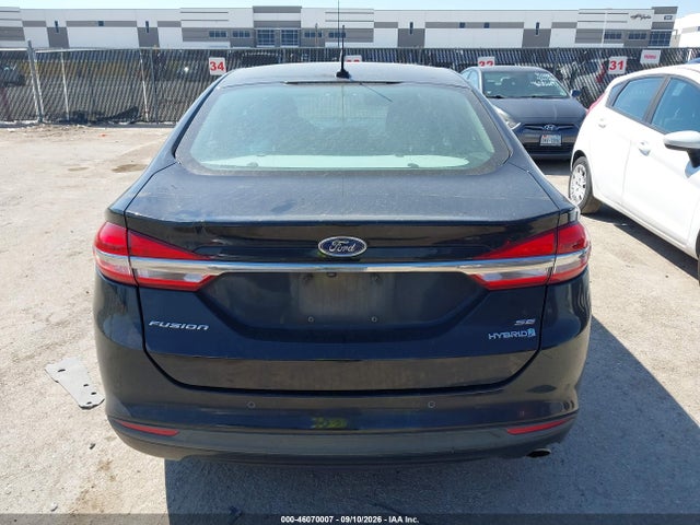 46070007 :رقم المزاد ، 3FA6P0LU8JR176533 vin ، 2018 Ford Fusion Hybrid Se مزاد بيع
