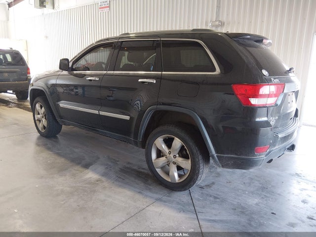 46070057 :رقم المزاد ، 1C4RJFCT8DC641740 vin ، 2013 Jeep Grand Cherokee Overland Summit مزاد بيع