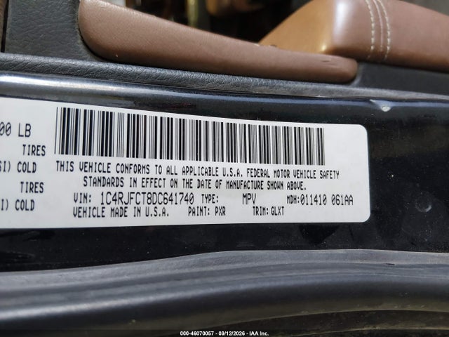 46070057 :رقم المزاد ، 1C4RJFCT8DC641740 vin ، 2013 Jeep Grand Cherokee Overland Summit مزاد بيع