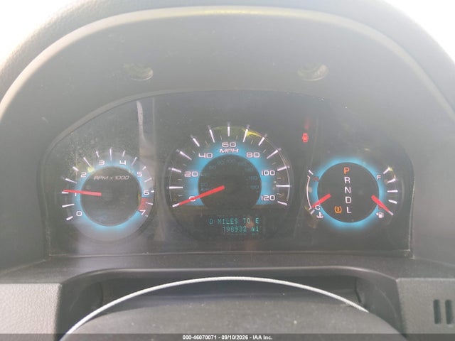 46070071 :رقم المزاد ، 3FAHP0HAXBR107206 vin ، 2011 Ford Fusion Se مزاد بيع