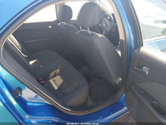 46070071 :رقم المزاد ، 3FAHP0HAXBR107206 vin ، 2011 Ford Fusion Se مزاد بيع