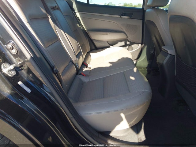 Продаж на аукціоні авто 2017 Hyundai Elantra Limited, vin: KMHD84LF7HU281571, номер лоту: 46070089