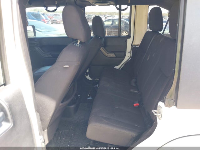 46070096 :رقم المزاد ، 1C4HJWDG8EL269864 vin ، 2014 Jeep Wrangler Unlimited Sport مزاد بيع