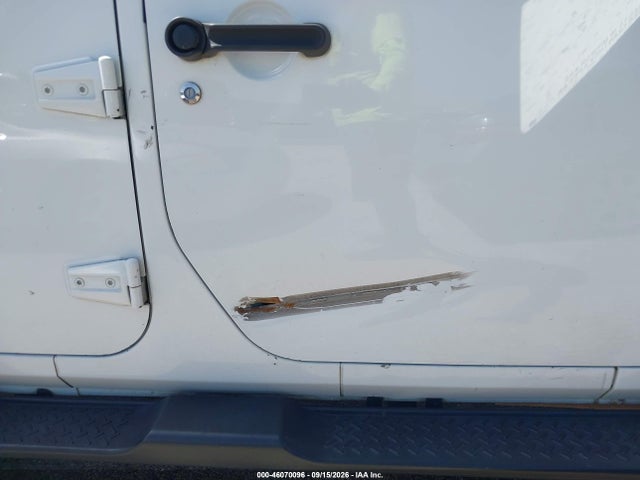 46070096 :رقم المزاد ، 1C4HJWDG8EL269864 vin ، 2014 Jeep Wrangler Unlimited Sport مزاد بيع