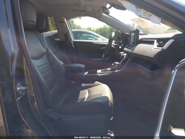2021 Toyota Rav4 Hybrid Xle Premium მანქანა იყიდება აუქციონზე, vin: 4T3B6RFV3MU041528, აუქციონის ნომერი: 46070111