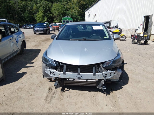 2018 Chevrolet Cruze Lt Auto მანქანა იყიდება აუქციონზე, vin: 3G1BE6SM3JS653261, აუქციონის ნომერი: 46070128