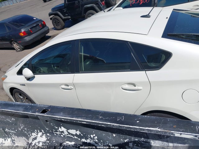 Продаж на аукціоні авто 2013 Toyota Prius Three Se, vin: JTDKN3DU2D5573256, номер лоту: 46070129