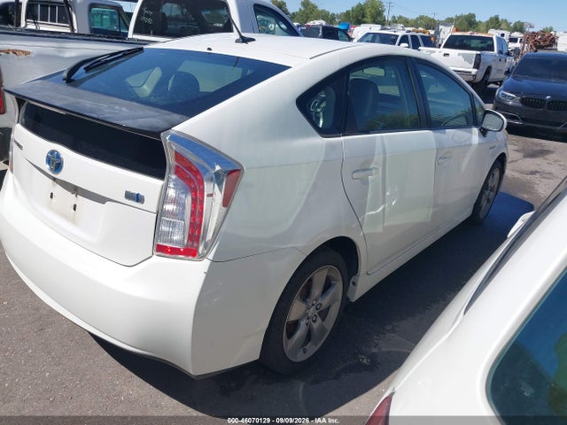 Продаж на аукціоні авто 2013 Toyota Prius Three Se, vin: JTDKN3DU2D5573256, номер лоту: 46070129