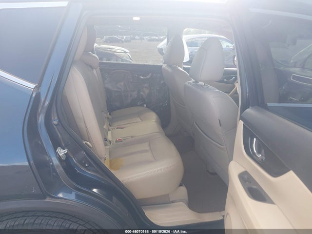 46070168 :رقم المزاد ، 5N1AT2MV3FC896326 vin ، 2015 Nissan Rogue Sl مزاد بيع