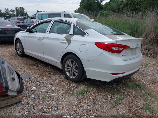 46070174 :رقم المزاد ، 5NPE24AA7FH114734 vin ، 2015 Hyundai Sonata Eco مزاد بيع