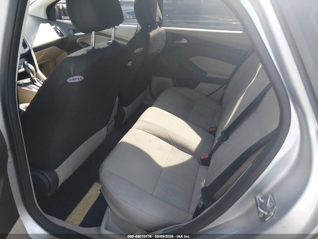 46070176 :رقم المزاد ، 1FADP3K24HL259779 vin ، 2017 Ford Focus Se مزاد بيع