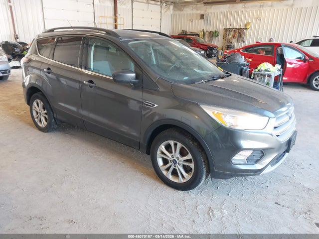 Продажа на аукционе авто 2018 Ford Escape Se, vin: 1FMCU9GD9JUC86502, номер лота: 46070187