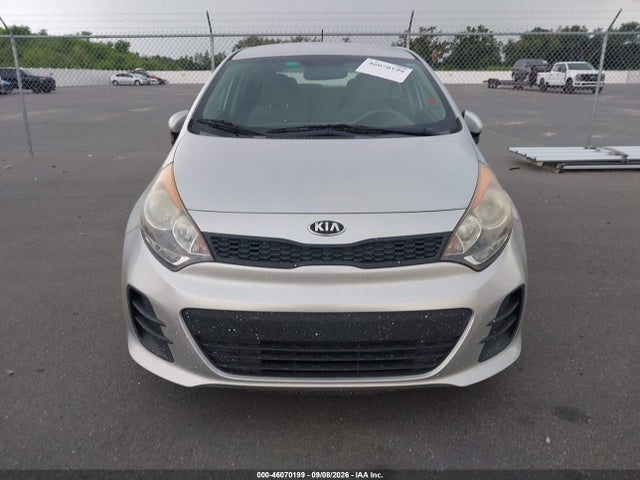 46070199 :رقم المزاد ، KNADM5A34G6600259 vin ، 2016 Kia Rio Lx مزاد بيع
