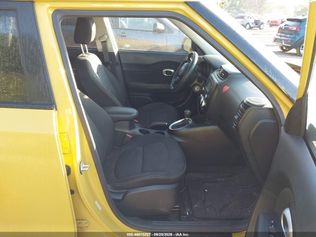 46070207 :رقم المزاد ، KNDJP3A59E7092722 vin ، 2014 Kia Soul + مزاد بيع