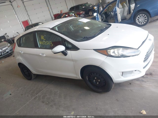 46070213 :رقم المزاد ، 3FADP4TJ0GM169957 vin ، 2016 Ford Fiesta S مزاد بيع