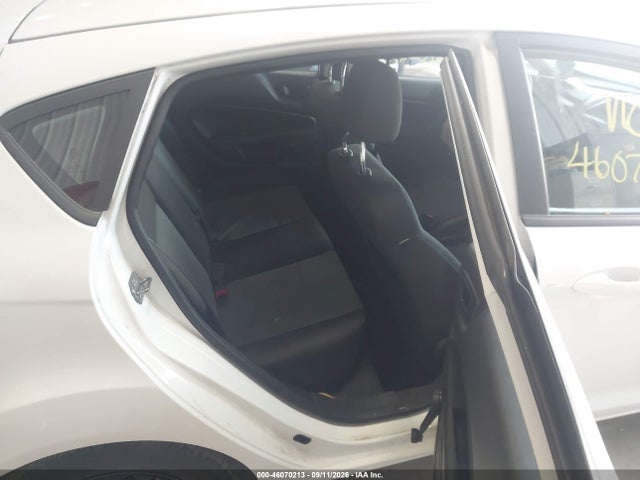 46070213 :رقم المزاد ، 3FADP4TJ0GM169957 vin ، 2016 Ford Fiesta S مزاد بيع