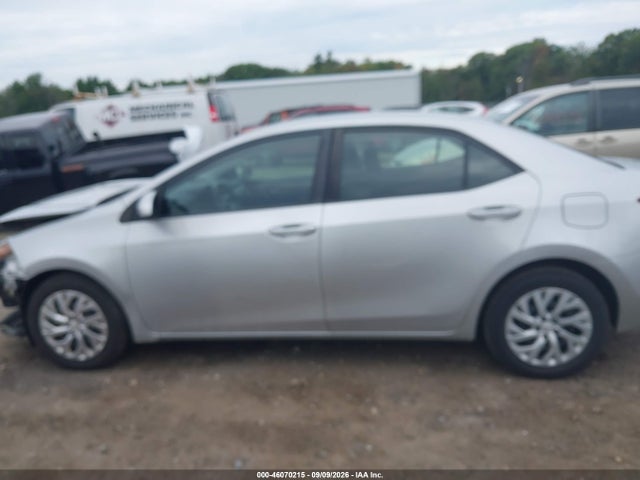 2018 Toyota Corolla Le მანქანა იყიდება აუქციონზე, vin: 2T1BURHEXJC117349, აუქციონის ნომერი: 46070215