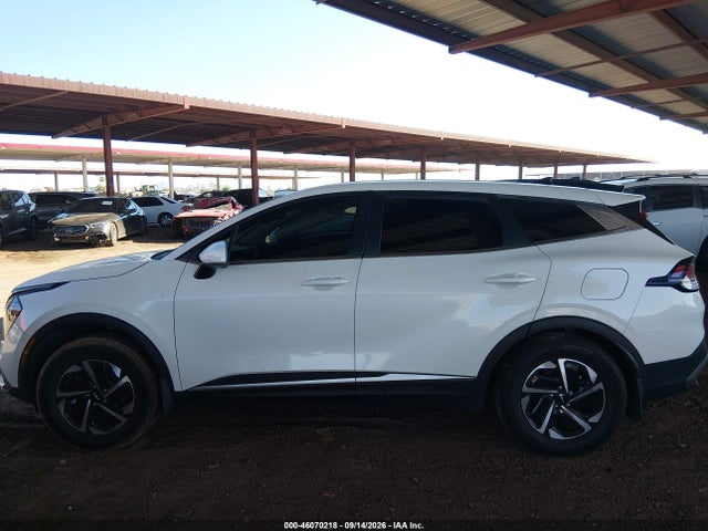 Продажа на аукционе авто 2023 Kia Sportage Hybrid Lx, vin: KNDPUCAG3P7093310, номер лота: 46070218