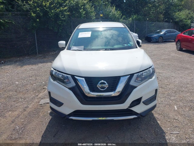 Nissan ROGUE S 2017 JN8AT2MTXHW134300 Image 6