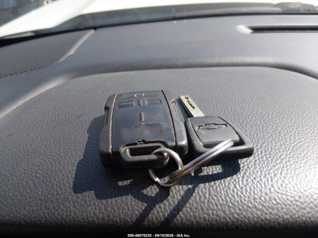 46070235 :رقم المزاد ، 3GCPCREC1EG197020 vin ، 2014 Chevrolet Silverado 1500 1lt مزاد بيع