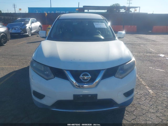 Nissan ROGUE S 2016 KNMAT2MTXGP613255 Image 12