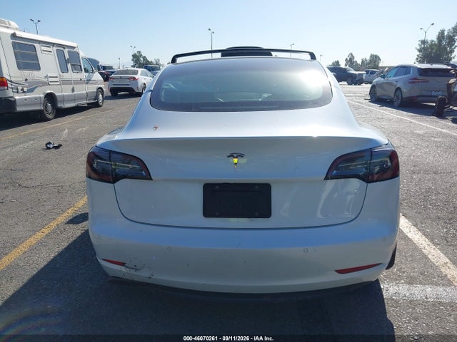 Tesla Model 3 Standard Range Plus Rear-wheel Drive 2021 5YJ3E1EA3MF874145 Image 17