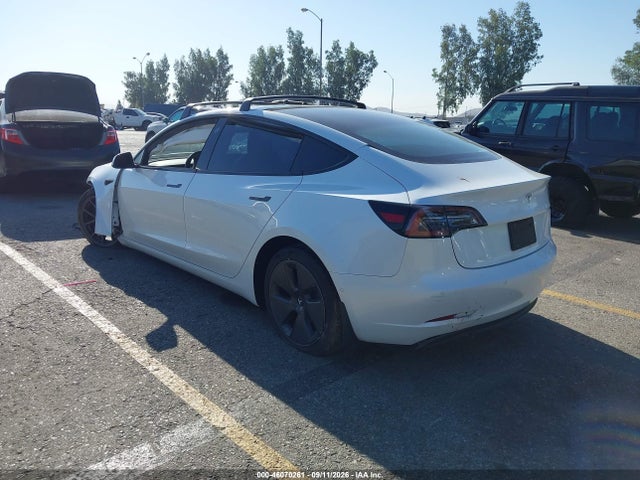 Tesla Model 3 Standard Range Plus Rear-wheel Drive 2021 5YJ3E1EA3MF874145 Image 3