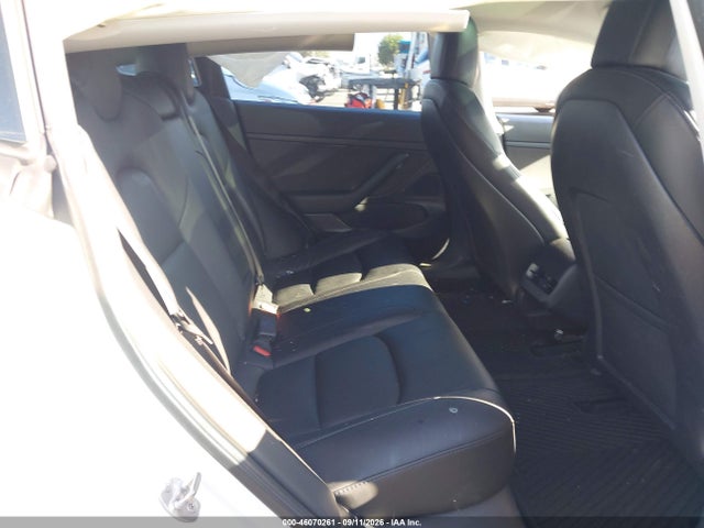 Tesla Model 3 Standard Range Plus Rear-wheel Drive 2021 5YJ3E1EA3MF874145 Image 8