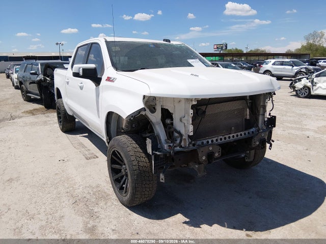 46070290 :رقم المزاد ، 3GCPYFEL5MG302477 vin ، 2021 Chevrolet Silverado 1500 4wd  Short Bed Lt Trail Boss مزاد بيع