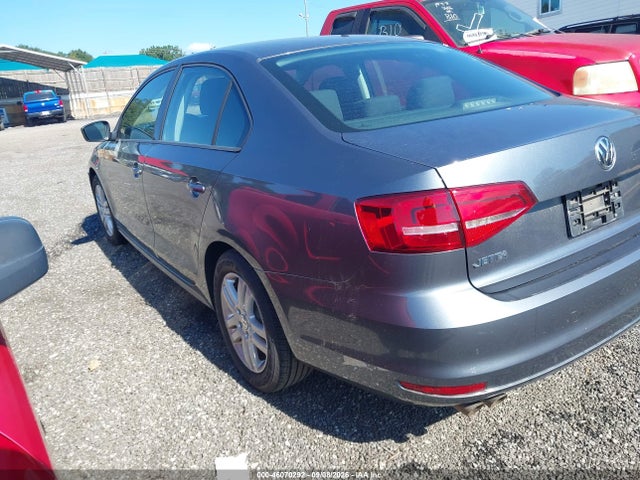 46070292 :رقم المزاد ، 3VW2K7AJ2FM242181 vin ، 2015 Volkswagen Jetta 2.0l S مزاد بيع