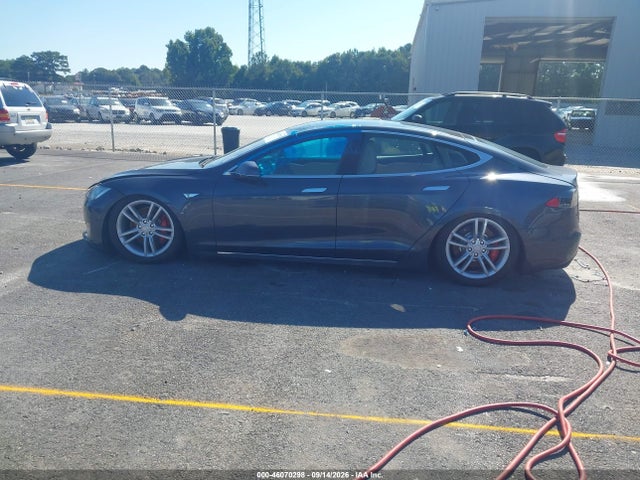 Продажа на аукционе авто 2015 Tesla Model S 70d/85d/p85d, vin: 5YJSA1H20FFP79587, номер лота: 46070298