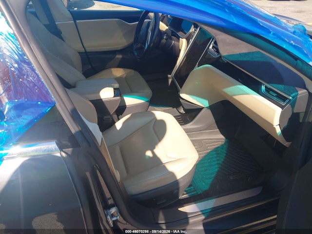 Продажа на аукционе авто 2015 Tesla Model S 70d/85d/p85d, vin: 5YJSA1H20FFP79587, номер лота: 46070298