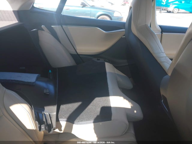 Продажа на аукционе авто 2015 Tesla Model S 70d/85d/p85d, vin: 5YJSA1H20FFP79587, номер лота: 46070298