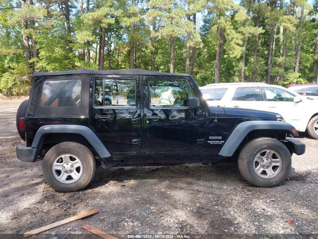 46070324 :رقم المزاد ، 1C4BJWDG0DL663363 vin ، 2013 Jeep Wrangler Unlimited Sport مزاد بيع