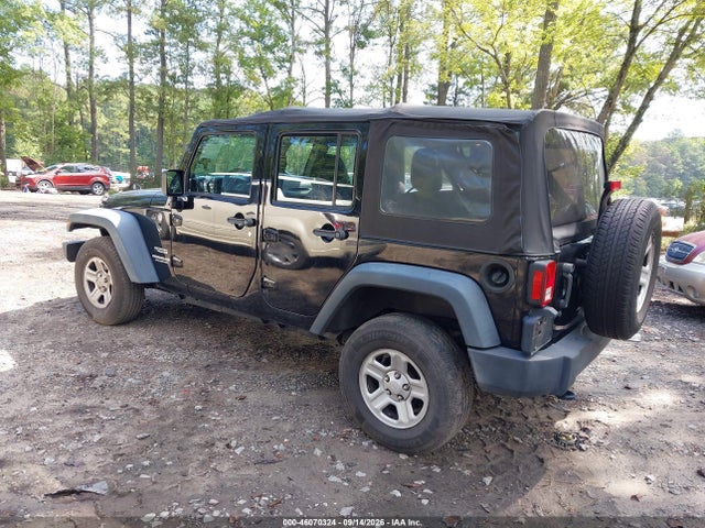 46070324 :رقم المزاد ، 1C4BJWDG0DL663363 vin ، 2013 Jeep Wrangler Unlimited Sport مزاد بيع