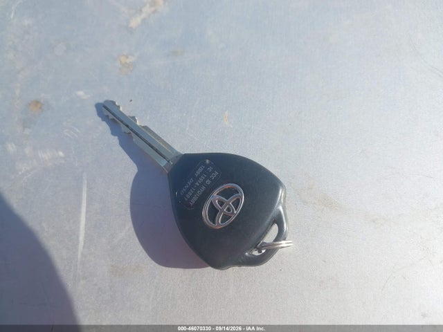 2007 Toyota Rav4 Limited მანქანა იყიდება აუქციონზე, vin: JTMBD31VX75067114, აუქციონის ნომერი: 46070330