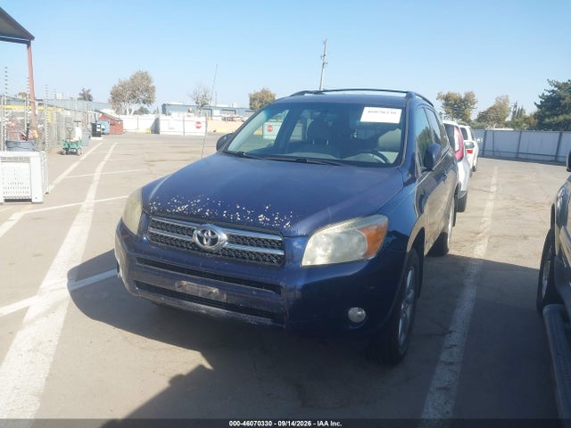 2007 Toyota Rav4 Limited მანქანა იყიდება აუქციონზე, vin: JTMBD31VX75067114, აუქციონის ნომერი: 46070330