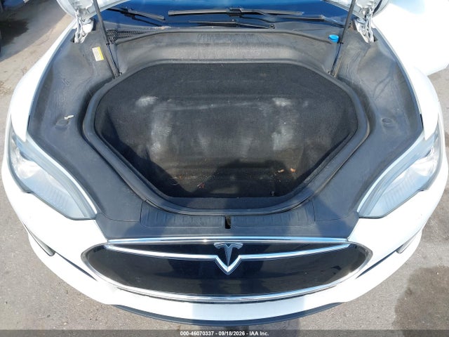 Продаж на аукціоні авто 2015 Tesla Model S 85d/p85d, vin: 5YJSA1V47FF097389, номер лоту: 46070337