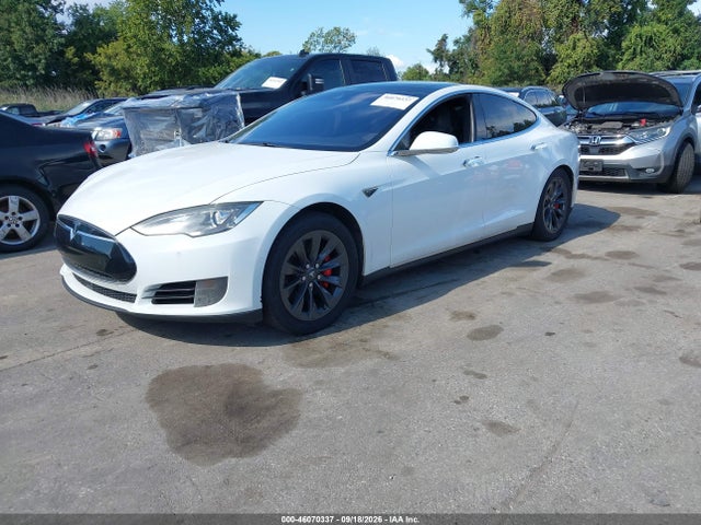 Продаж на аукціоні авто 2015 Tesla Model S 85d/p85d, vin: 5YJSA1V47FF097389, номер лоту: 46070337