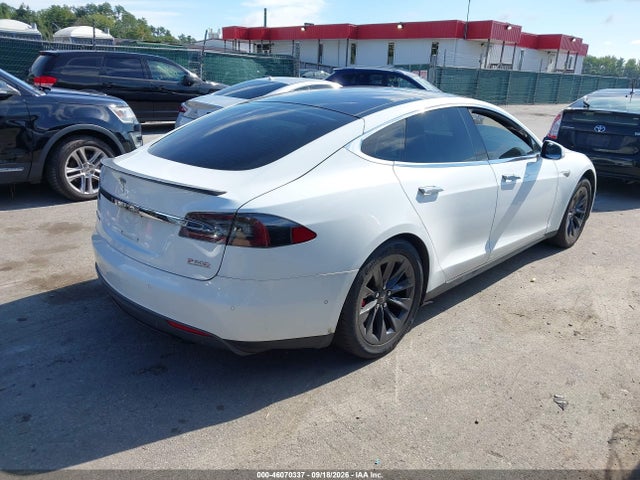 Продаж на аукціоні авто 2015 Tesla Model S 85d/p85d, vin: 5YJSA1V47FF097389, номер лоту: 46070337