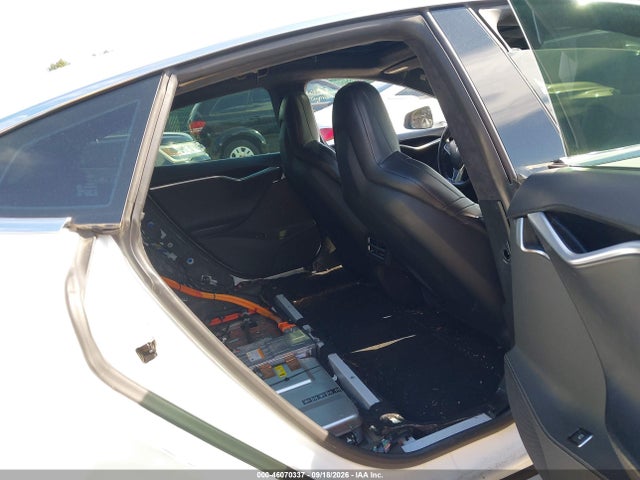 Продаж на аукціоні авто 2015 Tesla Model S 85d/p85d, vin: 5YJSA1V47FF097389, номер лоту: 46070337